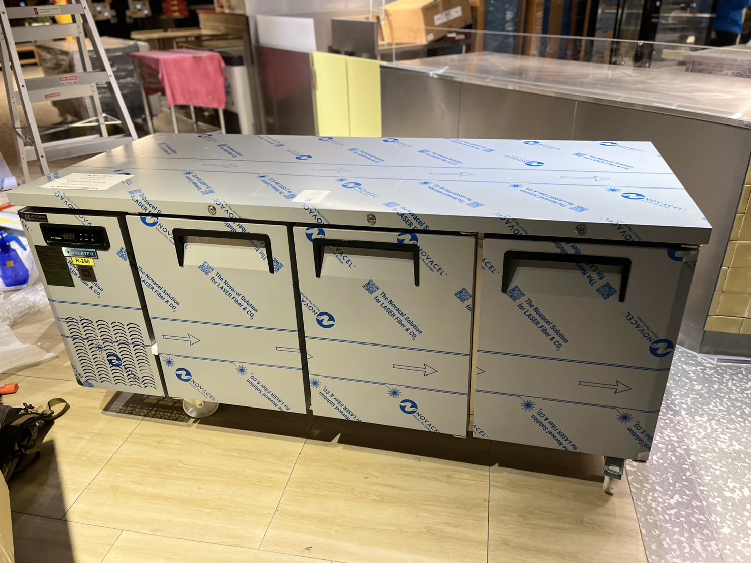 ตู้แช่เคาน์เตอร์สแตนเลส แช่แข็ง รุ่น SCF3-1807Ai - Image 2